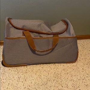 Duffle bag suit case